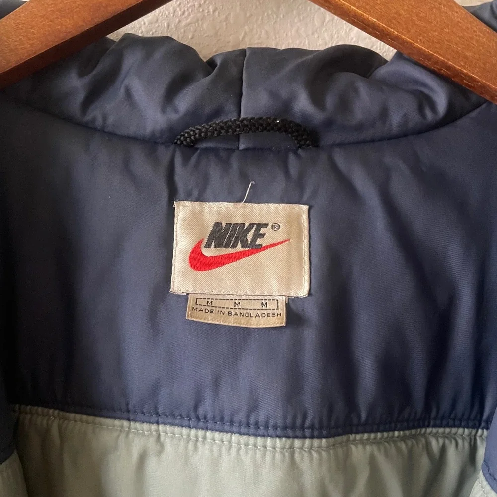 Nike green grey